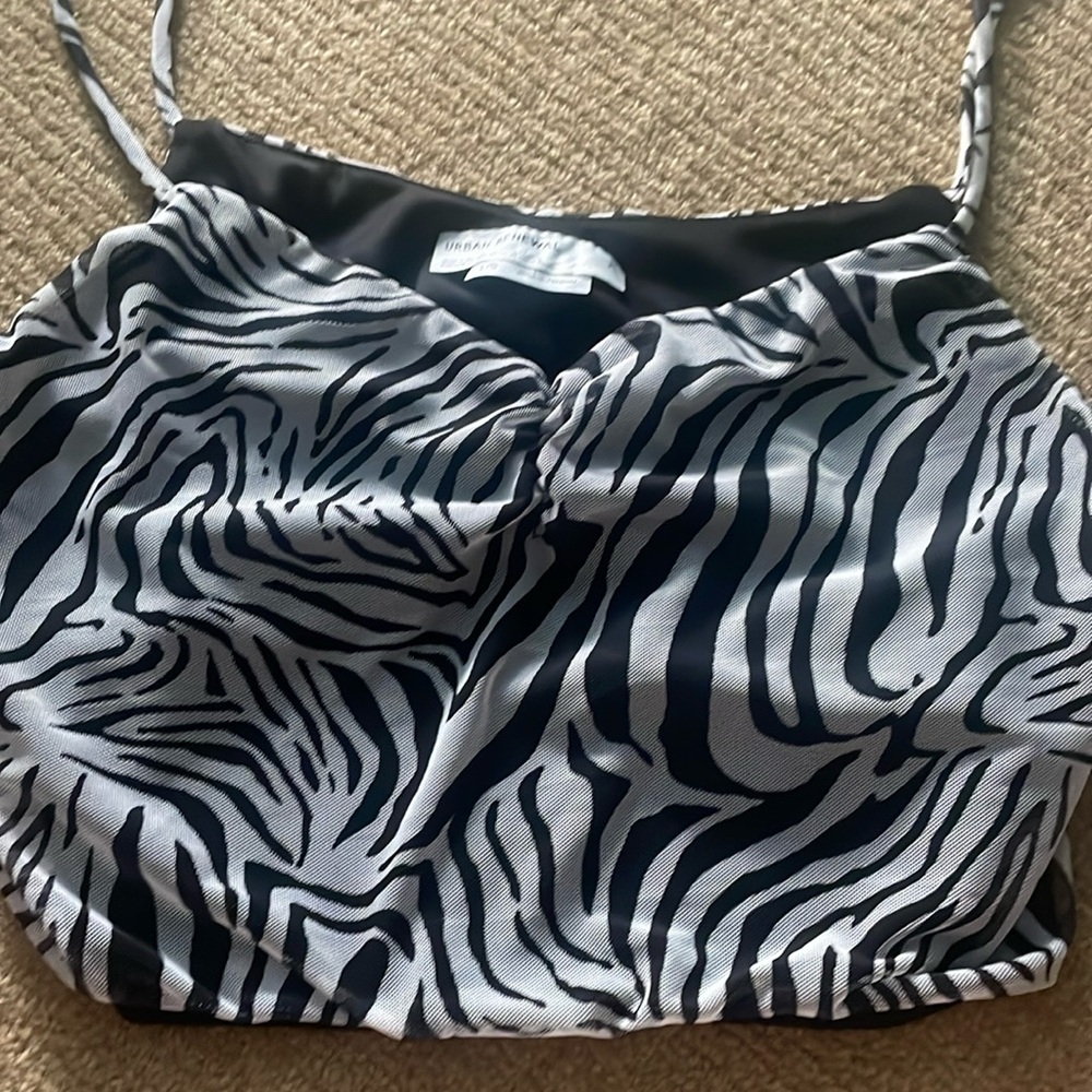 zebra top